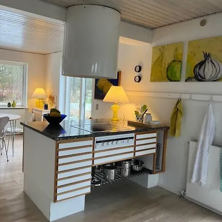 Skont Hus Pa Landet Taet Pa Billund Villa Give Exterior photo